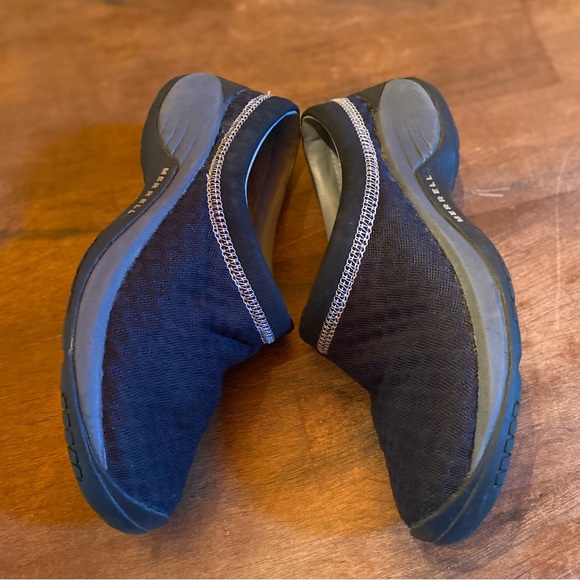 💥Merrell Mesh Honeycomb Pattern Ortholite Mules💥 - Picture 3 of 10